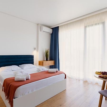 Next Orange Hotel Official Batumi Exteriör bild